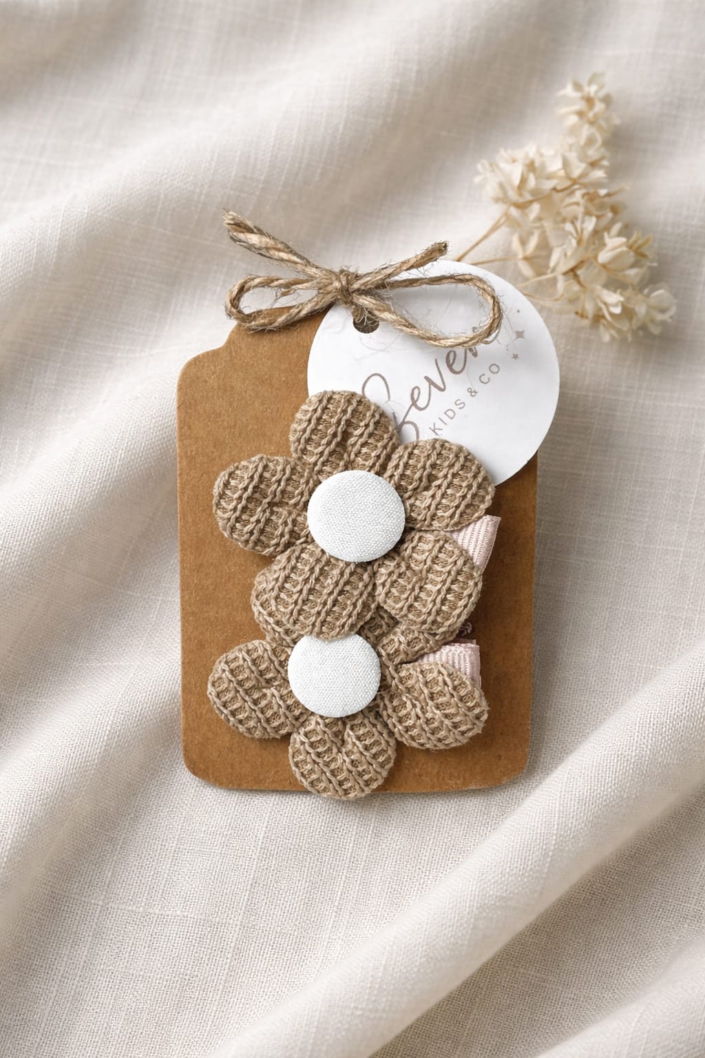 Set van 2 haarspeldjes "Floral" taupe en roomwit