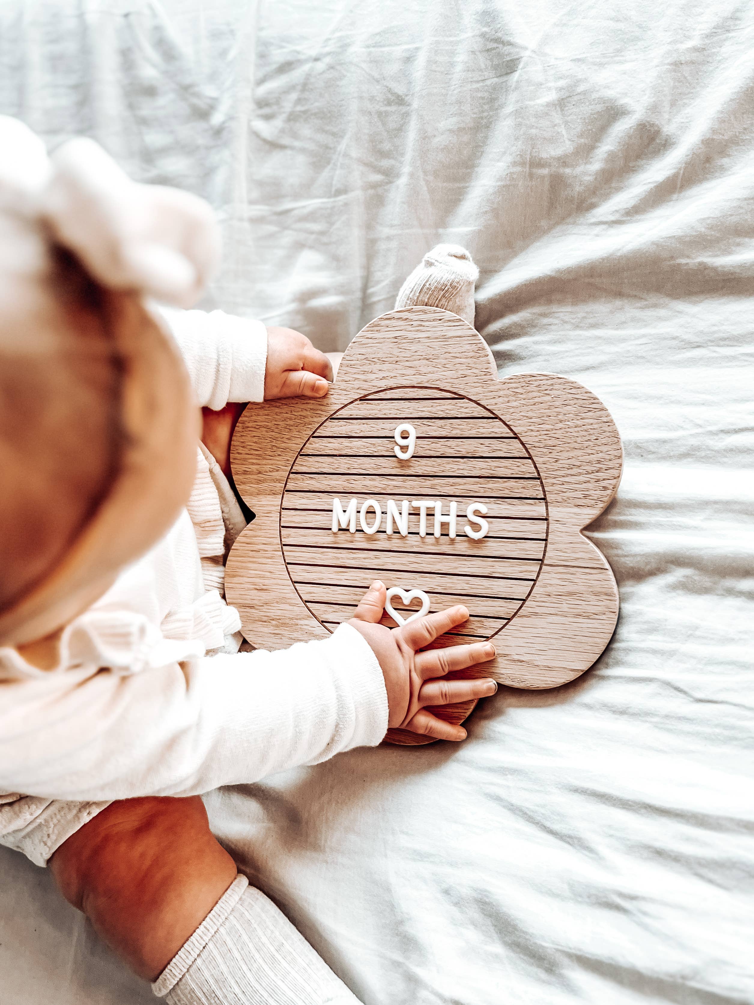 Houten letterbord bloem, inclusief 346 letters, cijfers en symbolen